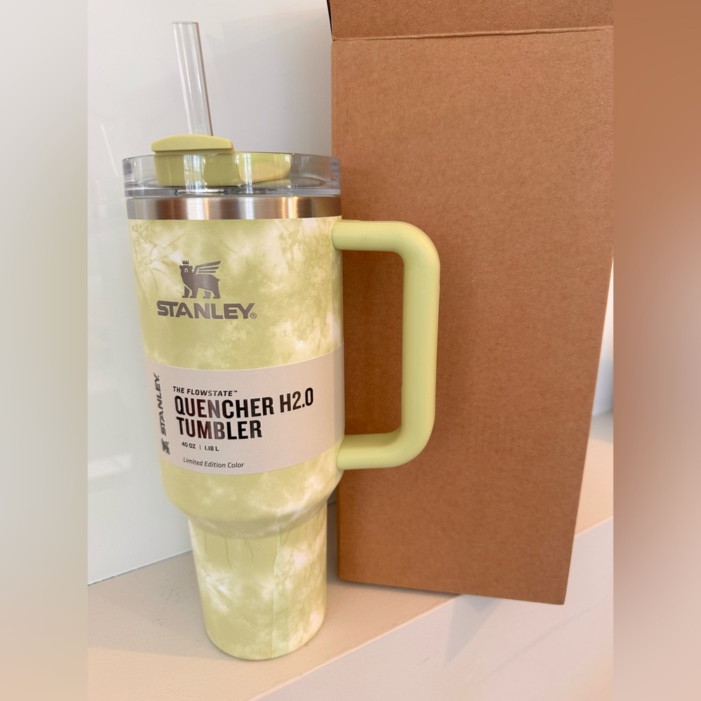 NIB Stanley 40oz Limited Edition Citron Tie Dye Flow State HydroQuench Tumbler